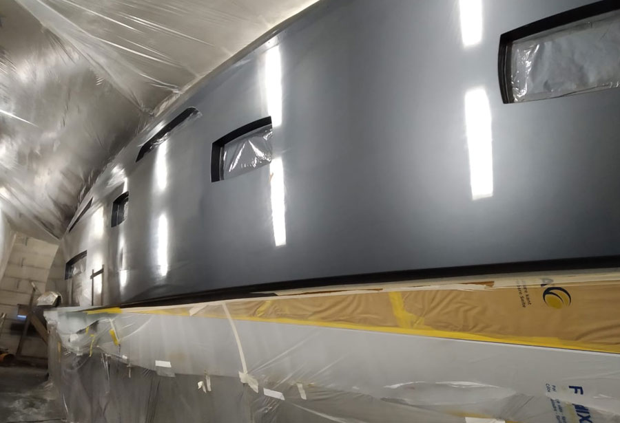 20 metre Sichterman Yachts new build metallic topcoat project